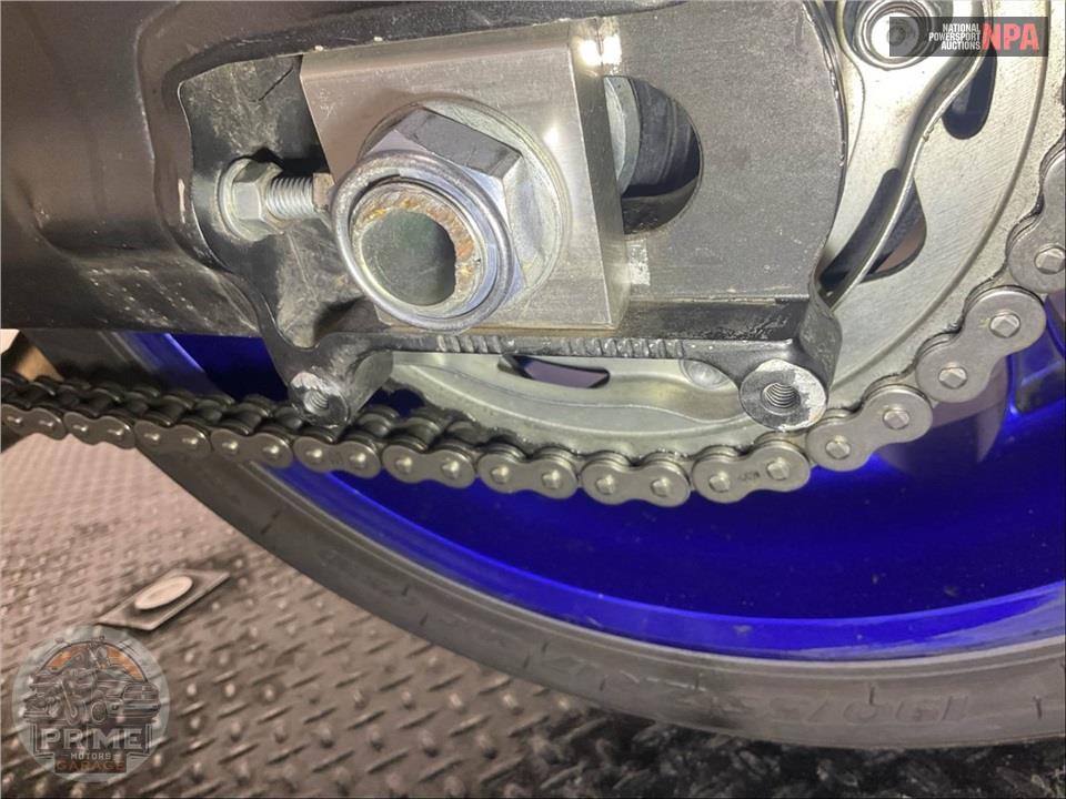 2023 Yamaha YZF-R1 — фото 31