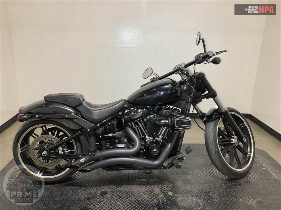 2018 Harley-Davidson FXBR BREAKOUT — фото 1