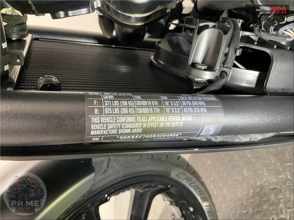 2025 Indian Motorcycle SPORT SCOUT LIMITED WITH TECHOLOGY PACKAGE (COLOR) — фото 15