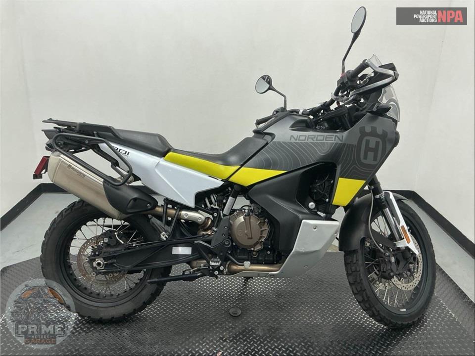 2022 HUSQVARNA NORDEN 901