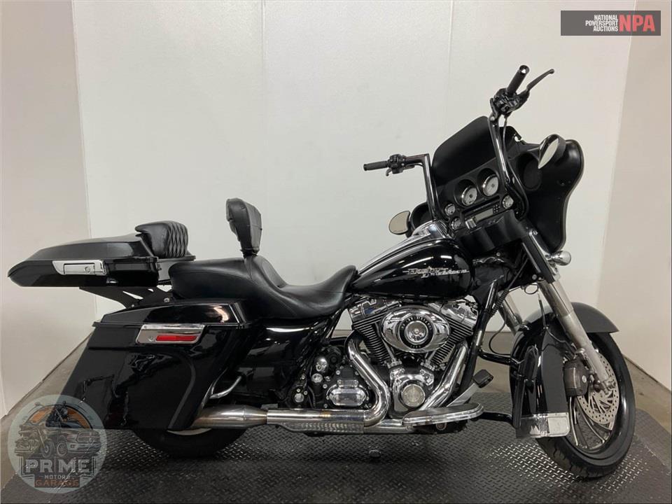 2010 Harley-Davidson FLHX STREET GLIDE — фото 1