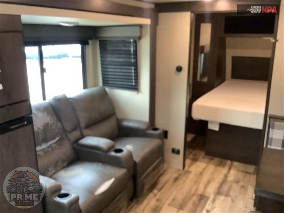 2022 Grand Design Recreational Vehicles M-240ML TRANSCEND XPLOR SERIES — фото 6