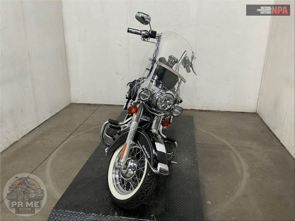 2012 Harley-Davidson FLSTC HRTG SFTL CLSC — фото 2