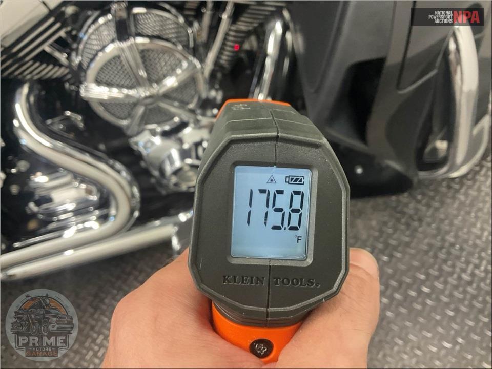 2015 Harley-Davidson FLHTK ELECTRA GLIDE ULTRA LIMITED — фото 8