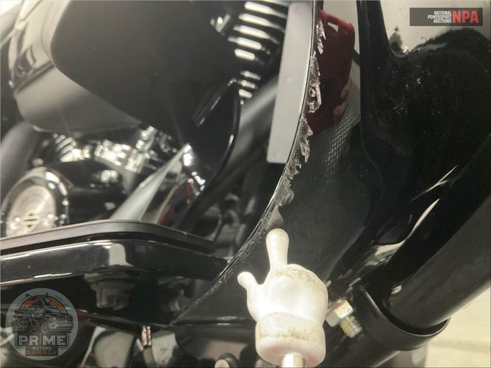 2024 Harley-Davidson FLTRK ROAD GLIDE LIMITED — фото 15