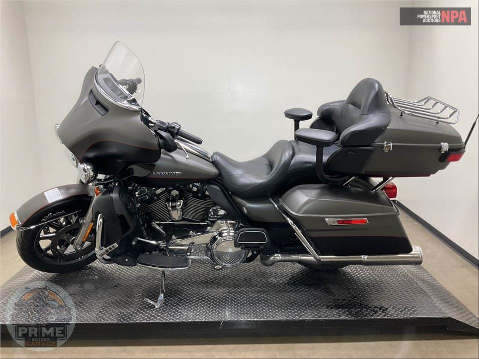2018 Harley-Davidson FLHTK ULTRA LIMITED — фото 3
