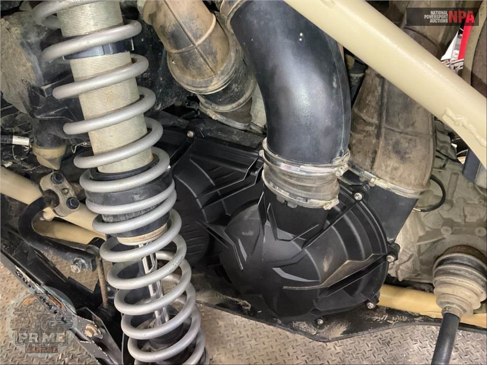 2023 Can-Am MAVERICK X3 X RC  TURBO RR 72 — фото 9