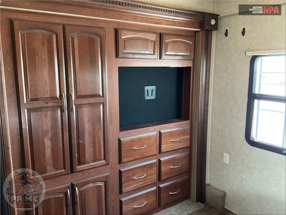 2014 Palomino By Forest River M-370FL - COLUMBUS FIFTH WHEEL SERIES — фото 13