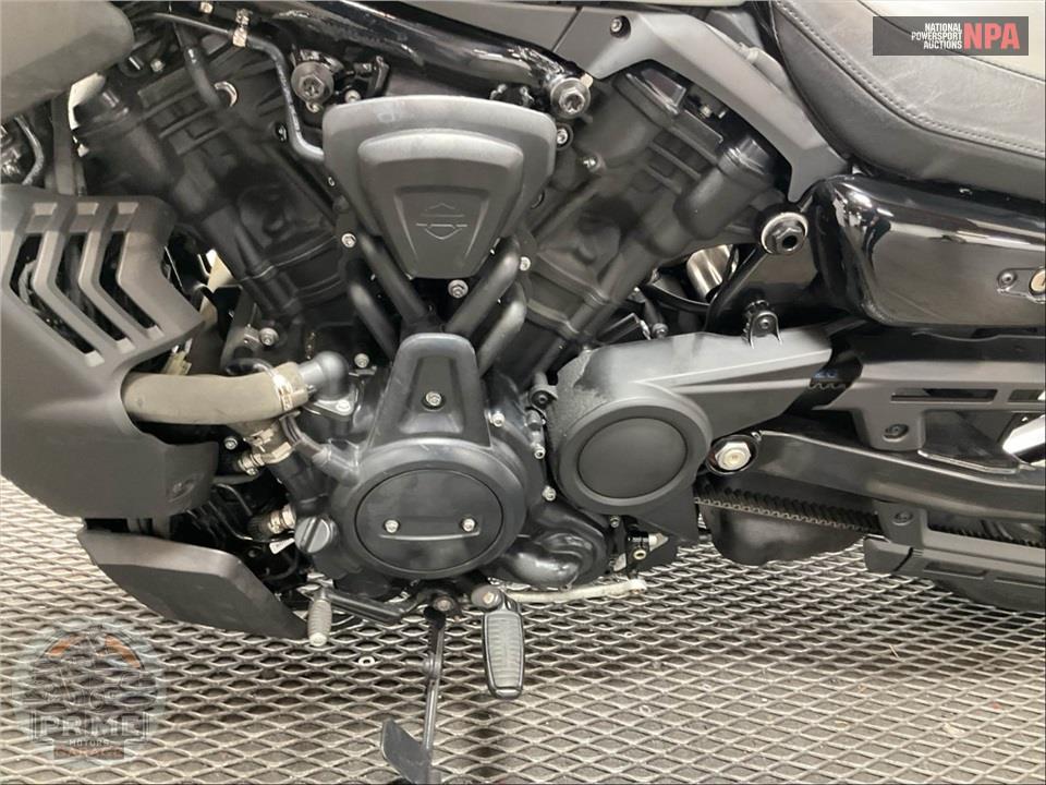 2025 Harley-Davidson RH975 NIGHTSTER — фото 7