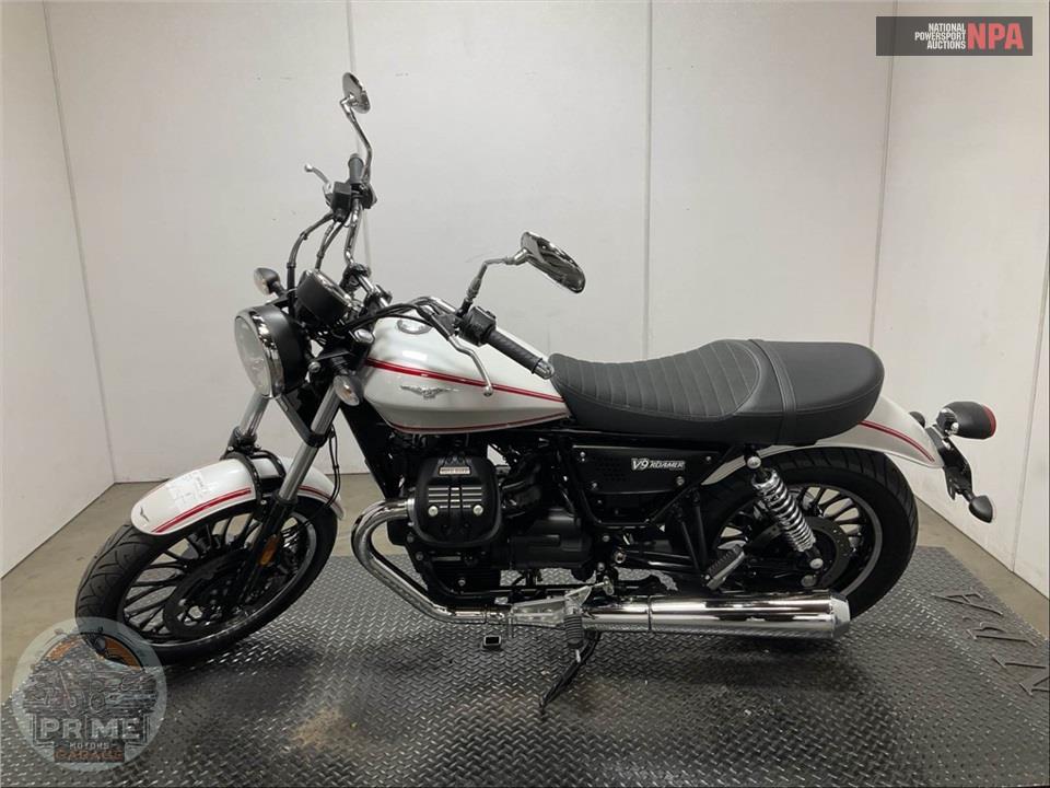 2017 Moto Guzzi V9 ROAMER — фото 3