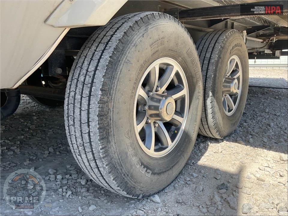 2020 Palomino By Forest River M-382FBC - COLUMBUS C-SERIES FIFTH WHEEL SERIES — фото 30