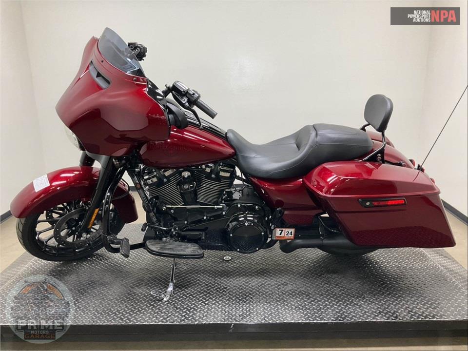 2018 Harley-Davidson FLHXS STREET GLIDE SPECIAL — фото 3