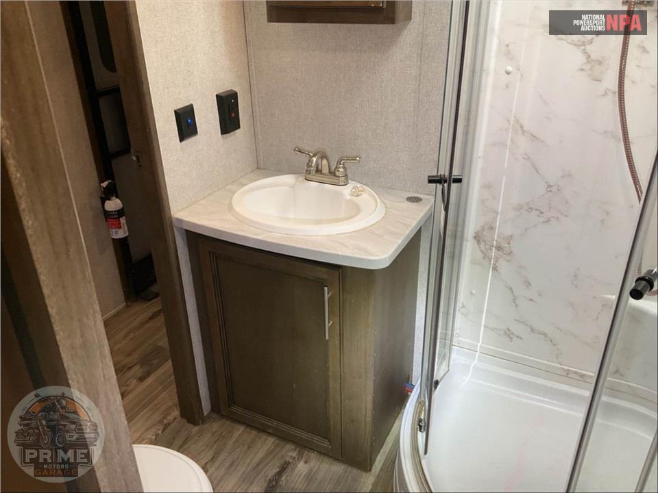 2020 Keystone Rv M-31 MBS - COUGAR SERIES — фото 25