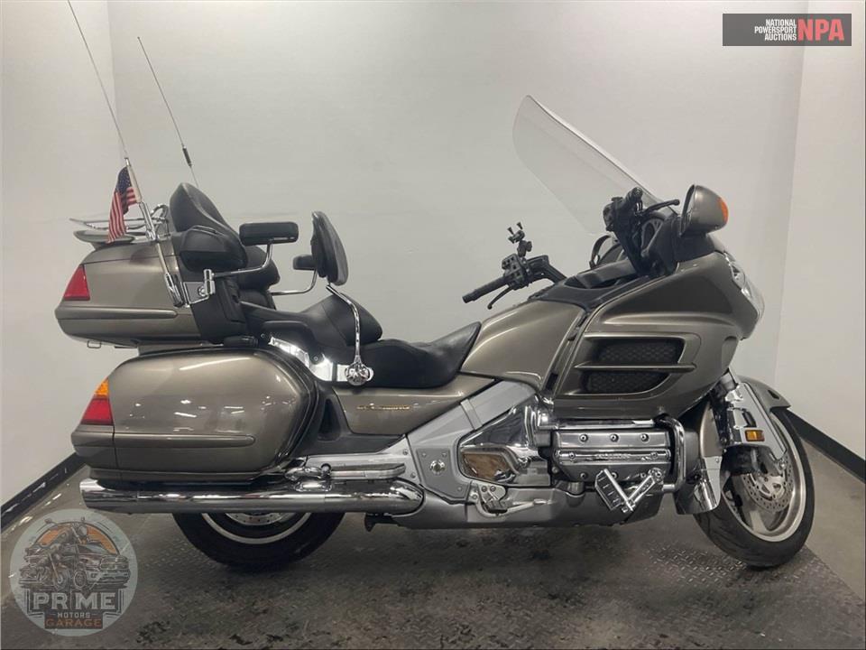 2004 Honda GL18004 GOLDWING — фото 1