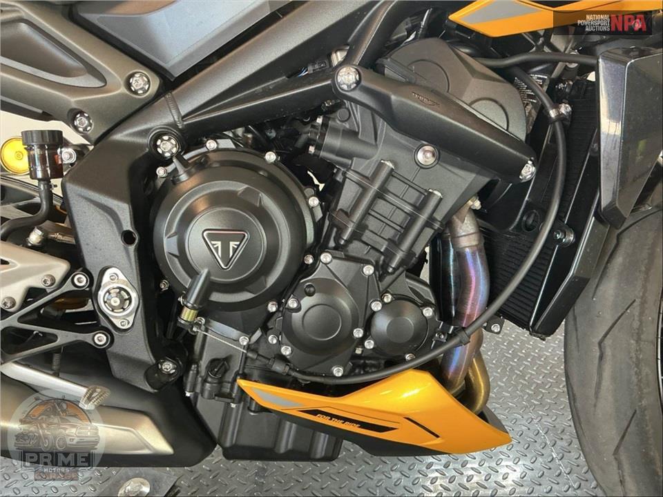2024 Triumph STREET TRIPLE 765 RS — фото 6