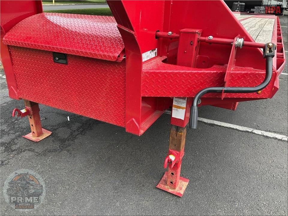 2025 Diamond C Trailers - UNKNOWN - — фото 15
