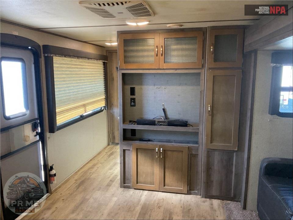 2018 Keystone Rv M-29 FK - SPRINTER CAMPFIRE EDITION SERIES — фото 6