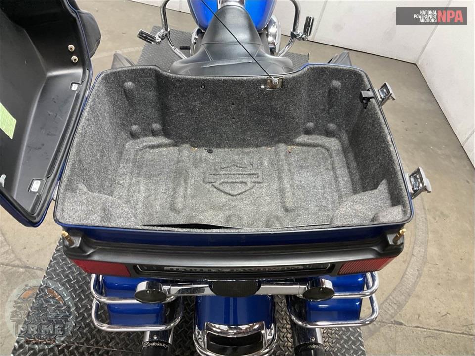 2009 Harley-Davidson FLHTCU ULTRA CLASSIC ELECTRA GLIDE — фото 27