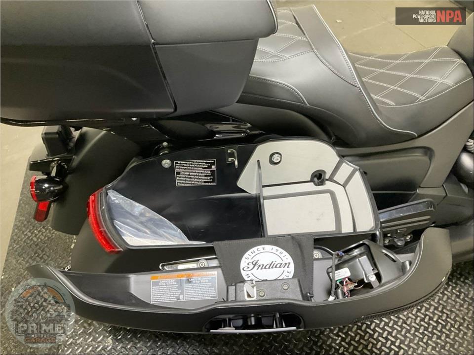 2025 Indian Motorcycle ROADMASTER POWERPLUS DARK HORSE WITH 112 AND POWERBAND AUDIO PACKAGE — фото 23
