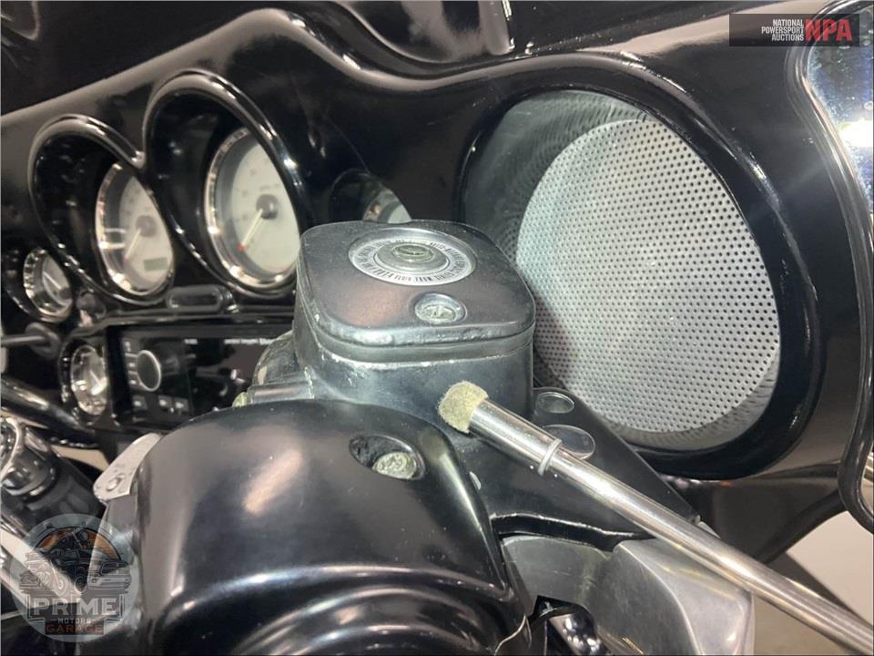 2007 Harley-Davidson FLHX STREET GLIDE — фото 35
