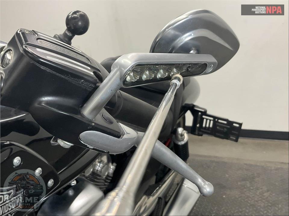 2011 Harley-Davidson VRSCF MUSCLE V-ROD — фото 25