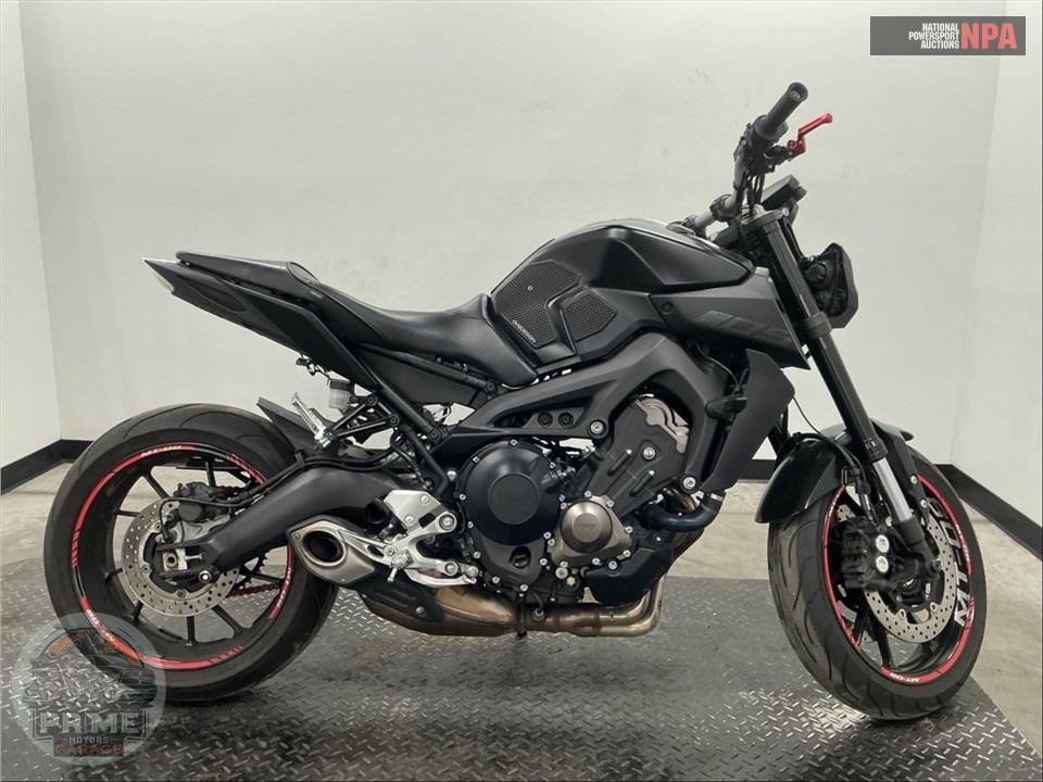 2018 YAMAHA MT-09