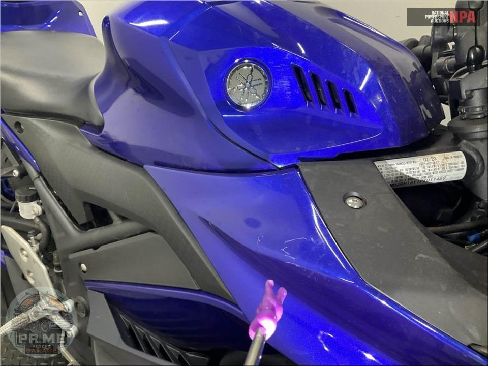 2023 Yamaha YZF-R3 — фото 17