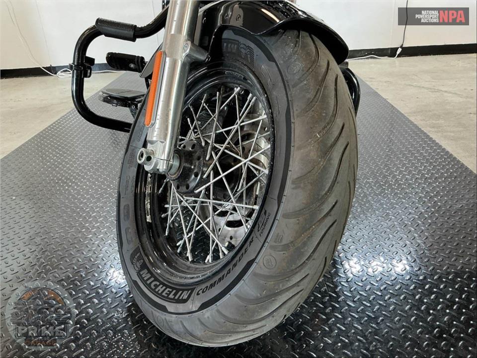 2012 Harley-Davidson FLS SOFTAIL SLIM — фото 15