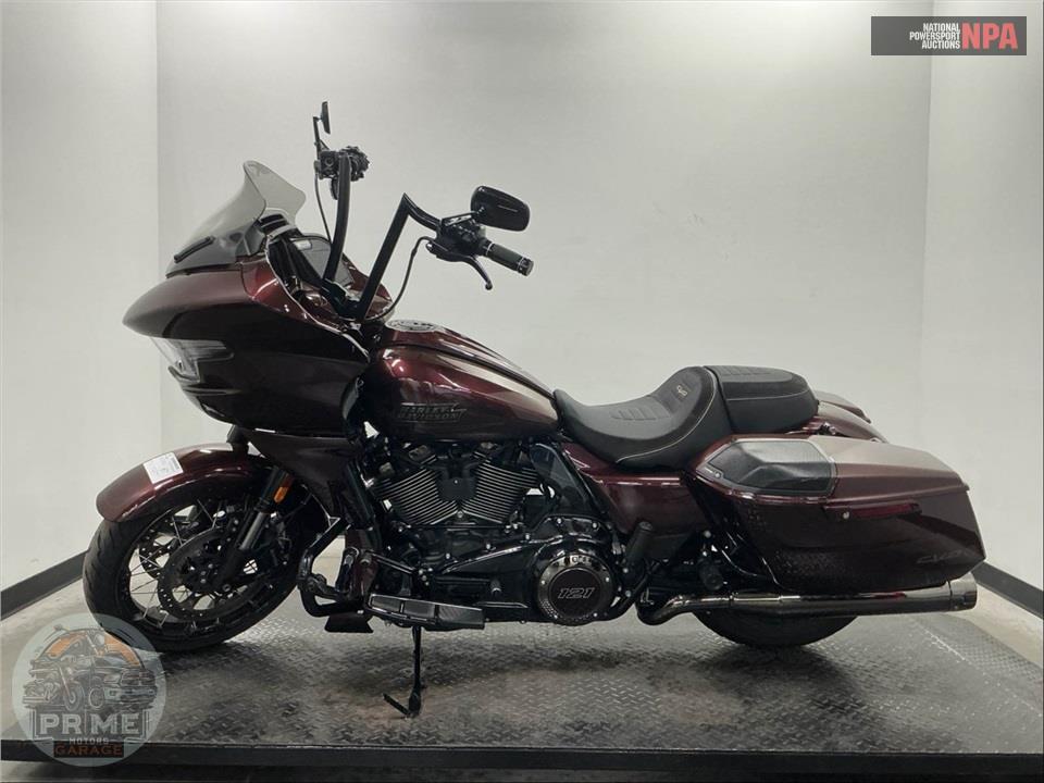 2024 Harley-Davidson FLTRXSE CVO ROAD GLIDE — фото 3