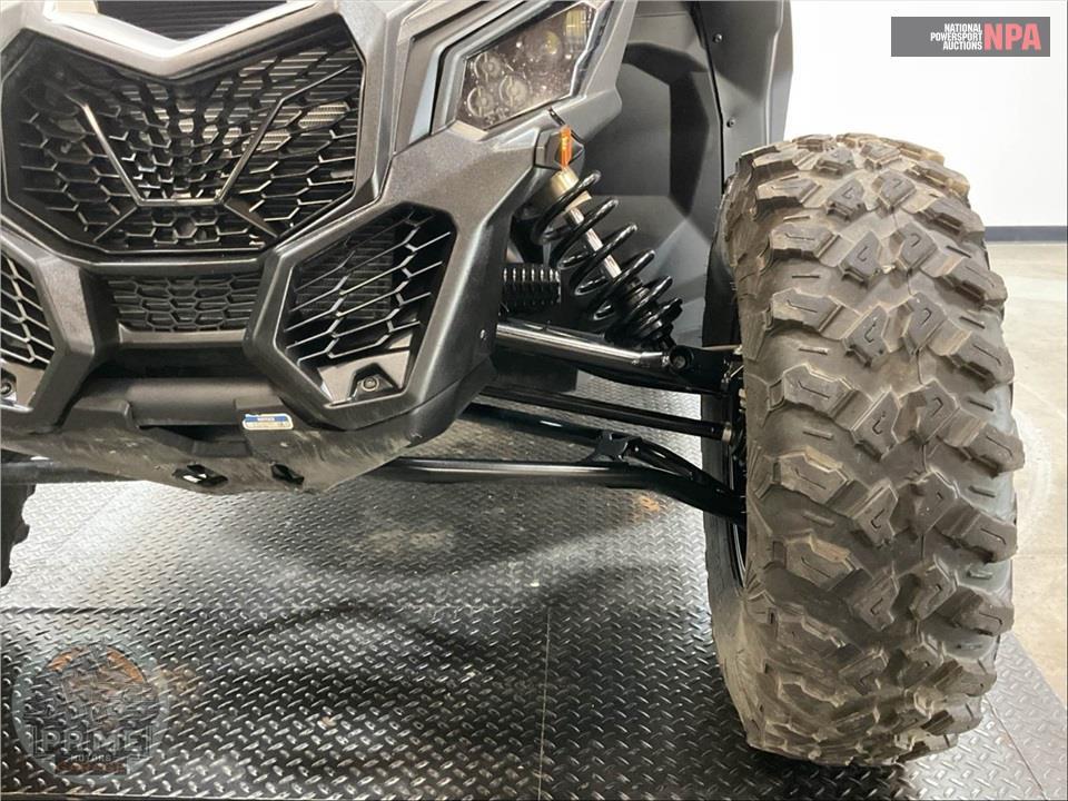 2025 Can-Am MAVERICK X3 MAX DS TURBO (RED & SILVER) — фото 22