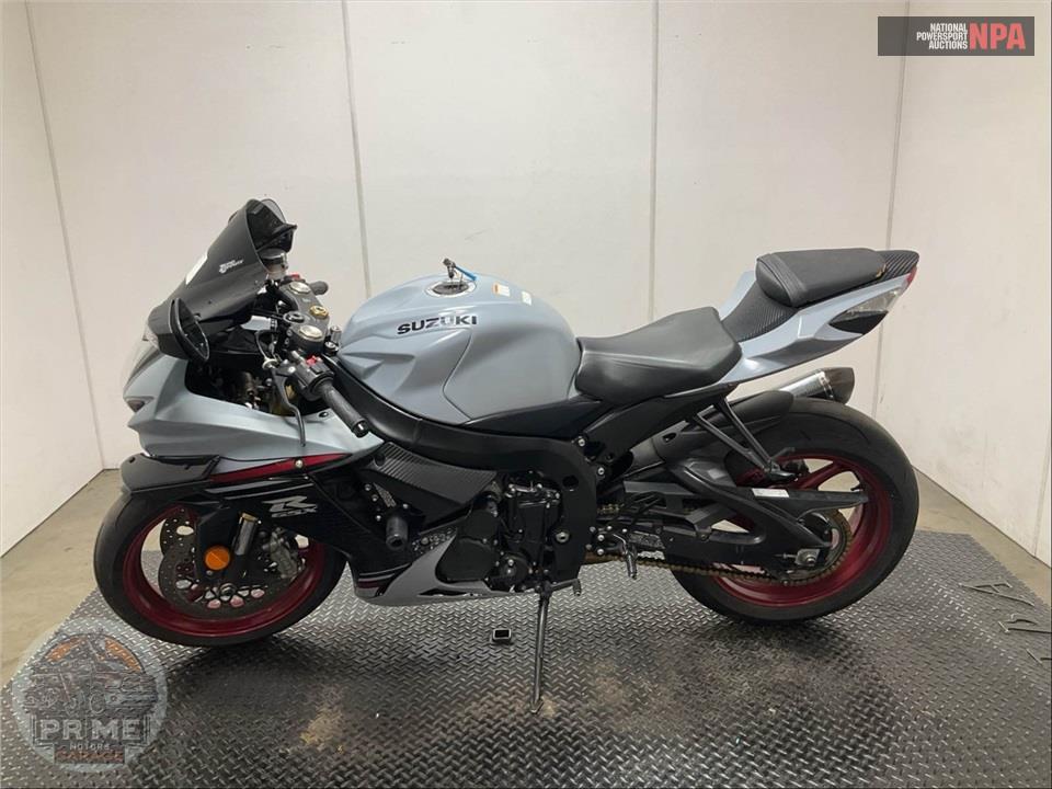 2023 Suzuki GSX-R750M3 — фото 3