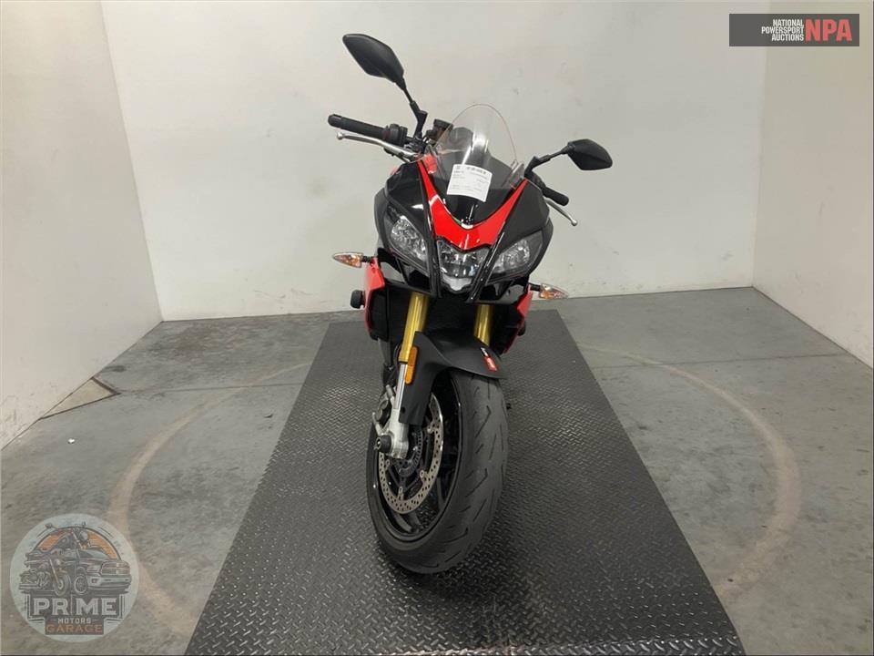 2019 Aprilia TUONO V4 1100 RR — фото 2