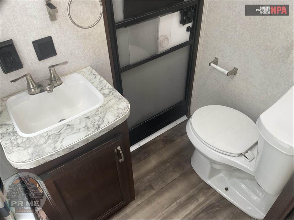 2018 Jayco M-324 BDS - JAY FLIGHT SLX SERIES — фото 18