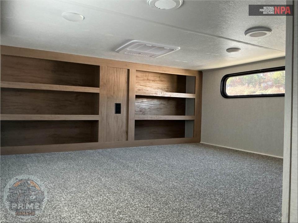 2024 Sabre By Forest River M-37FLL - FIFTH WHEEL SERIES — фото 14