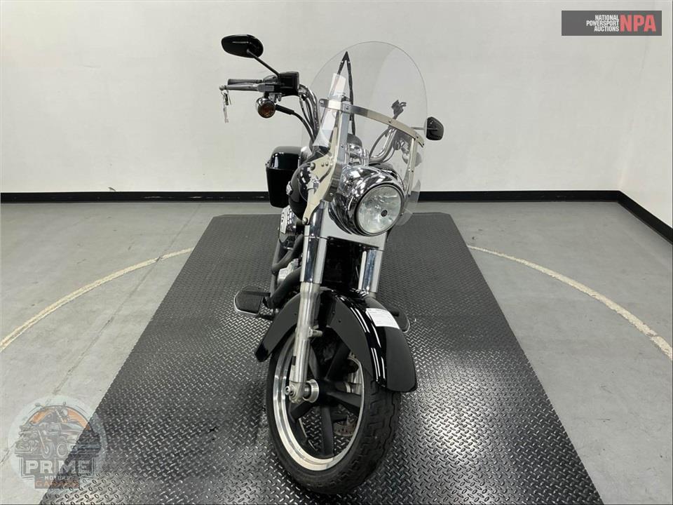 2015 Harley-Davidson FLD-103 DYNA SWITCHBACK — фото 2
