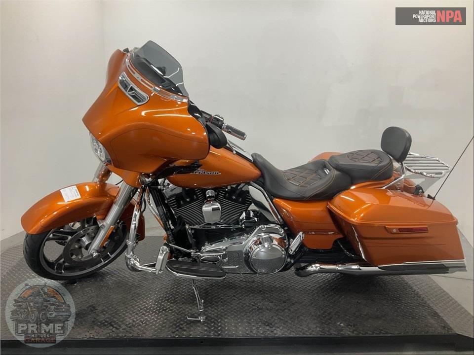 2015 Harley-Davidson FLHXS STREET GLIDE SPECIAL — фото 3
