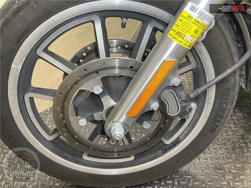 2016 Harley-Davidson FXDL DYNA LOW RIDER — фото 25