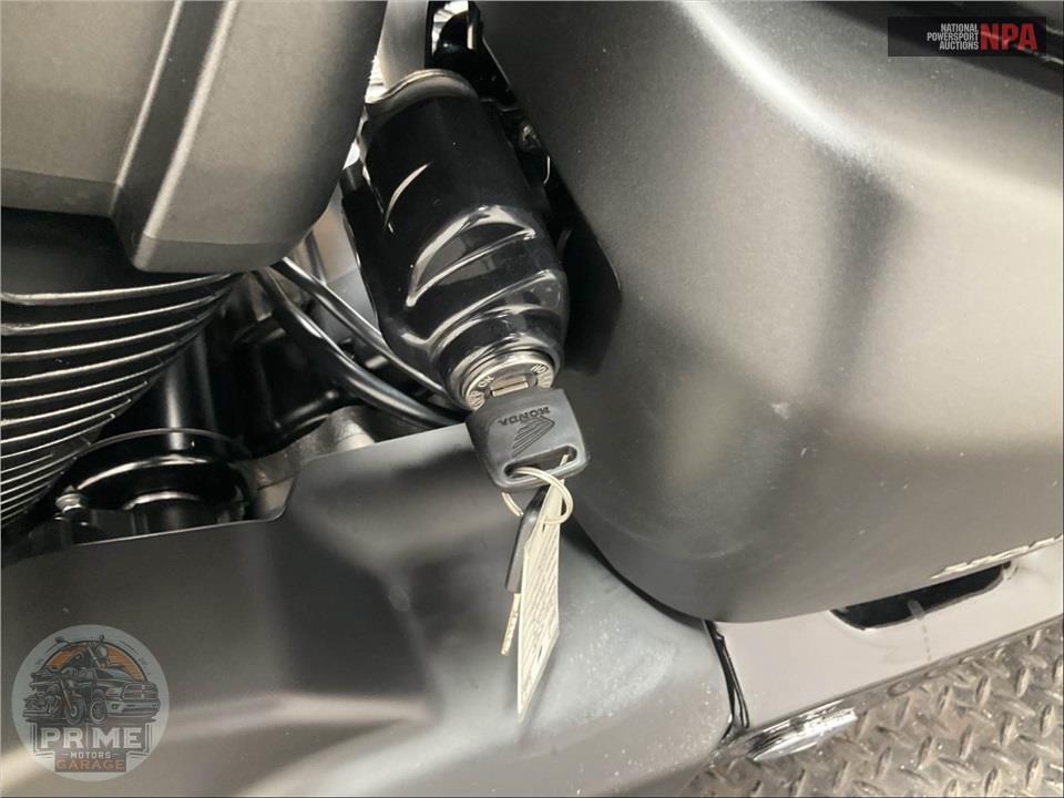 2023 Honda VT750C2B SHADOW PHANTOM — фото 10