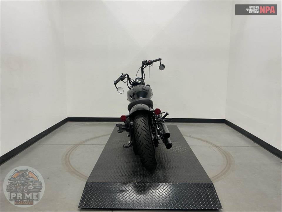 2020 Indian Motorcycle SCOUT BOBBER SIXTY — фото 4