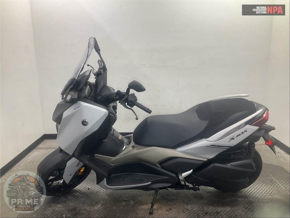 2024 Yamaha XMAX — фото 3