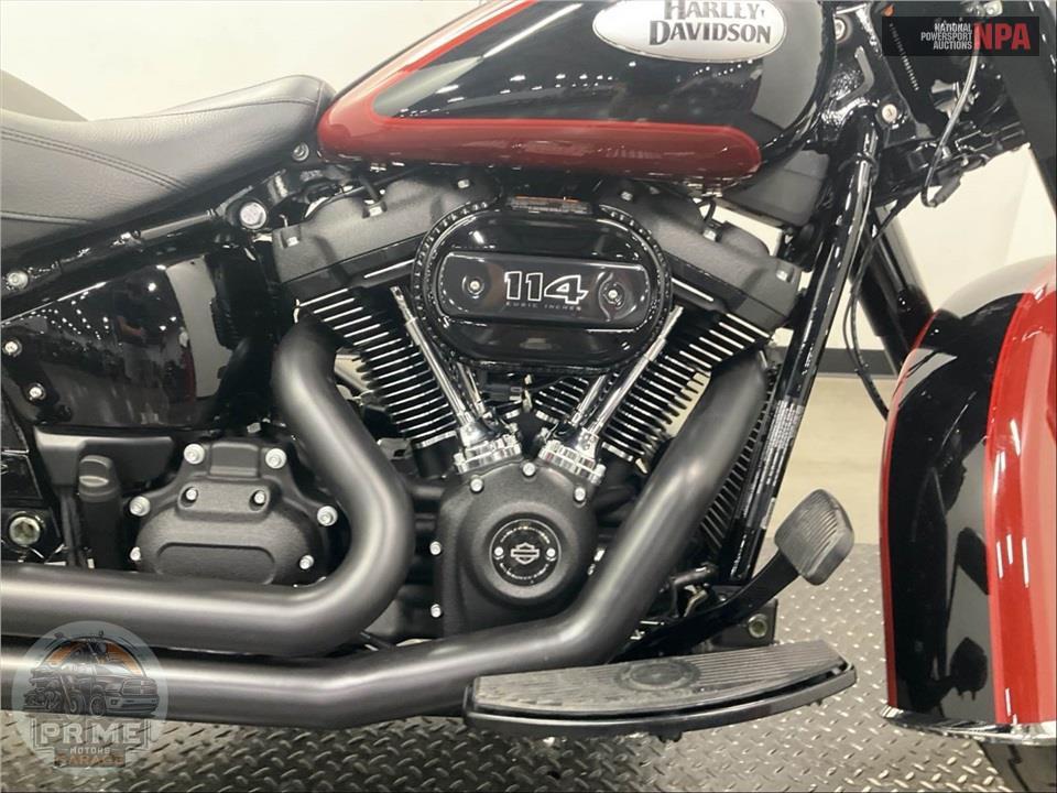 2024 Harley-Davidson FLHCS HERITAGE CLASSIC 114 — фото 6
