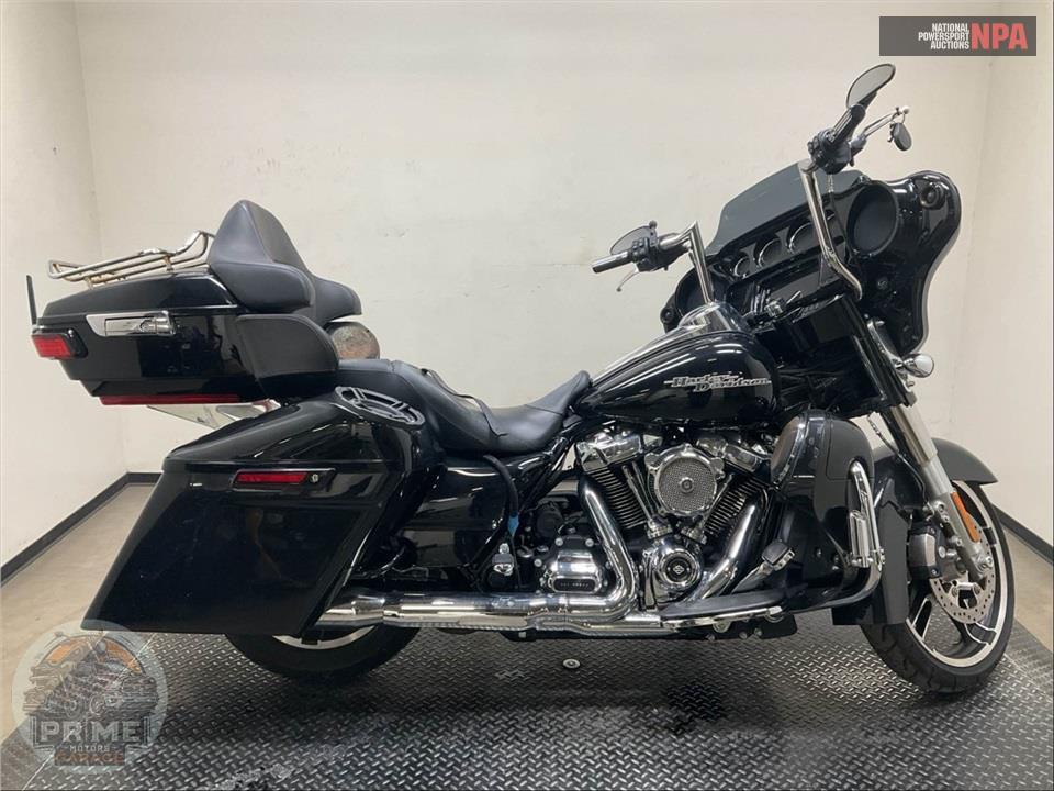 2017 Harley-Davidson FLHXS STREET GLIDE SPECIAL — фото 1