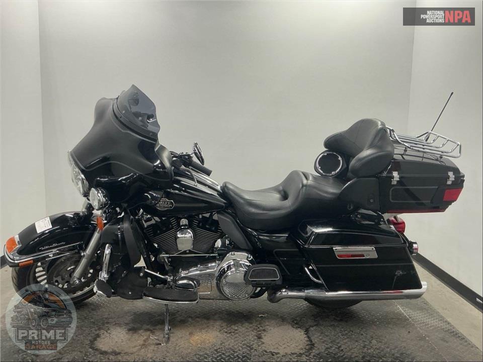 2009 Harley-Davidson FLHTCU ULTRA CLASSIC ELECTRA GLIDE — фото 3