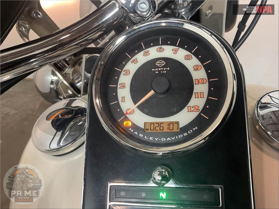 2015 Harley-Davidson FLSTN SOFTAIL DELUXE — фото 5