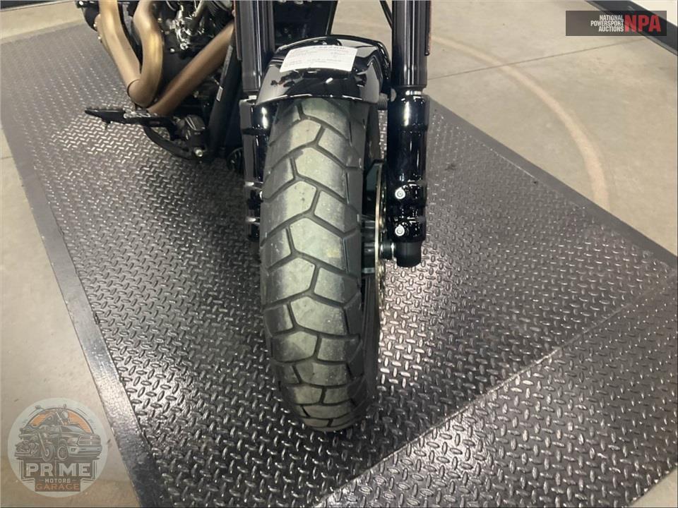 2019 Harley-Davidson FXFBS FAT BOB 114 — фото 19