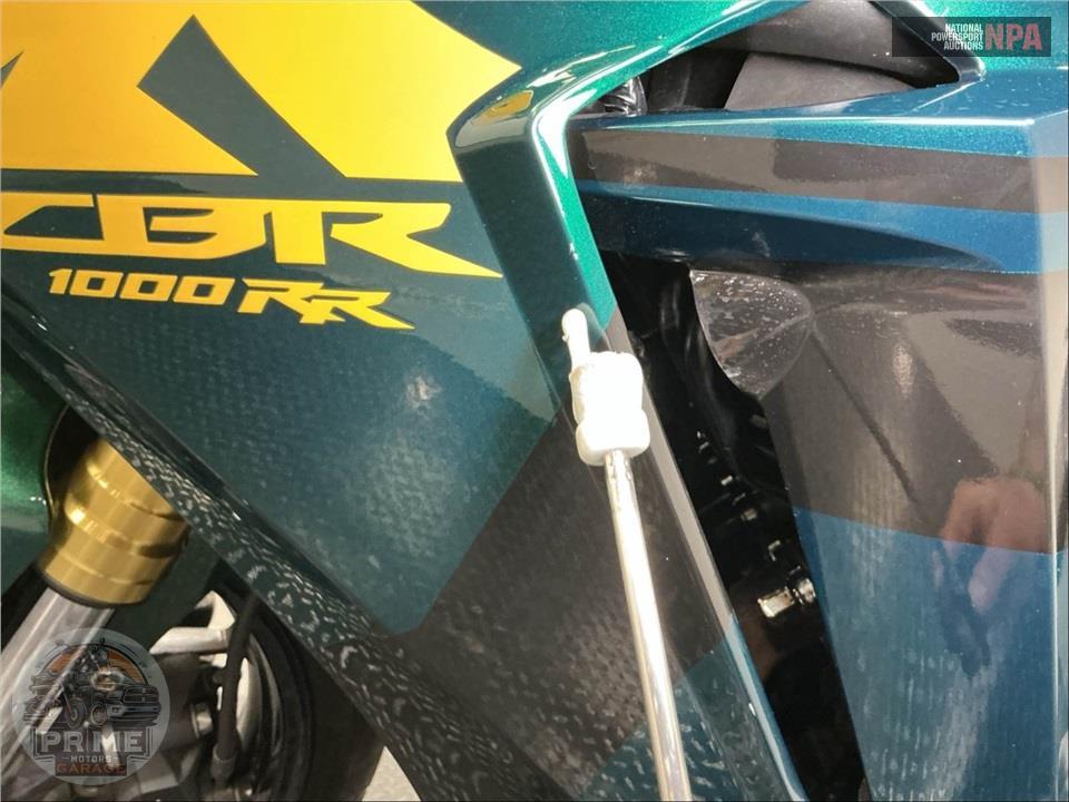 2024 Honda CBR1000RR ABS — фото 22