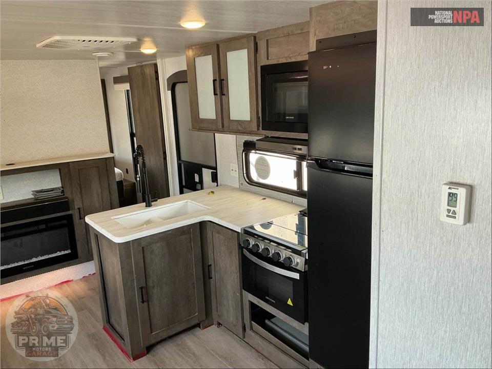 2022 Salem By Forest River M-31KQBTS -  SERIES — фото 8