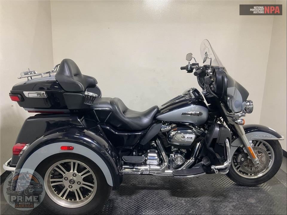 2020 Harley-Davidson FLHTCUTG TRI GLIDE ULTRA — фото 1