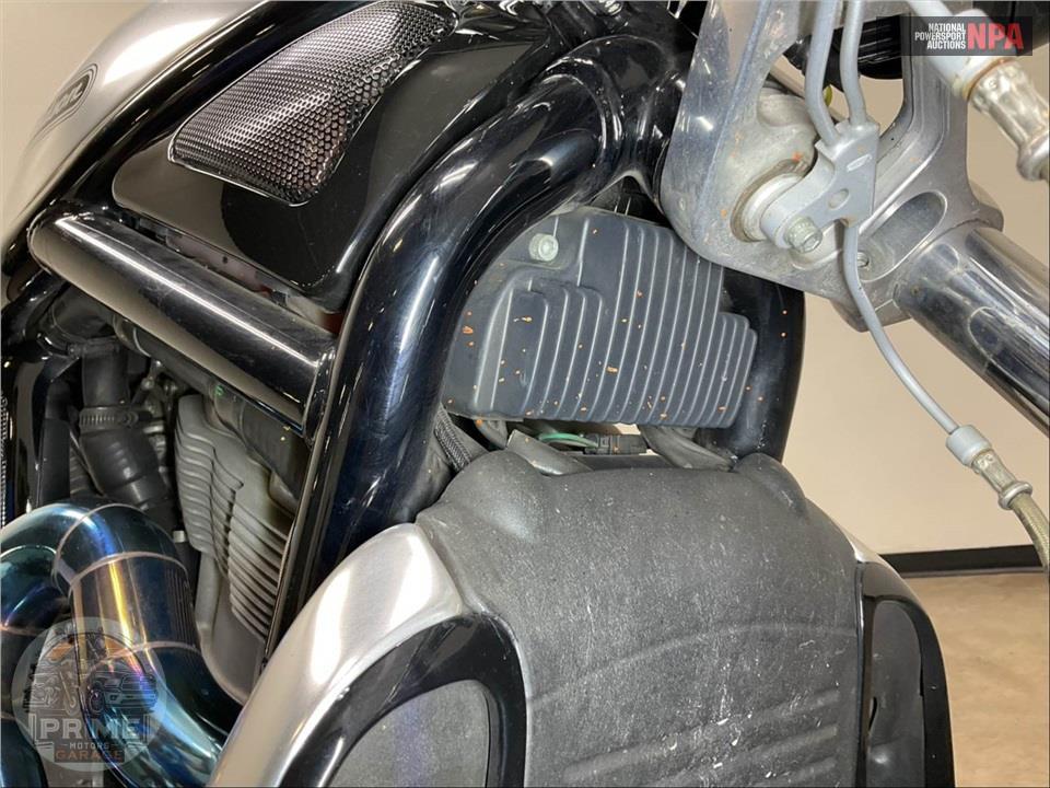 2005 Harley-Davidson VRSCB V-ROD — фото 13