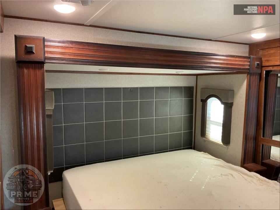2018 Keystone Rv M-385 BG - AVALANCHE FIFTH WHEEL SERIES — фото 12